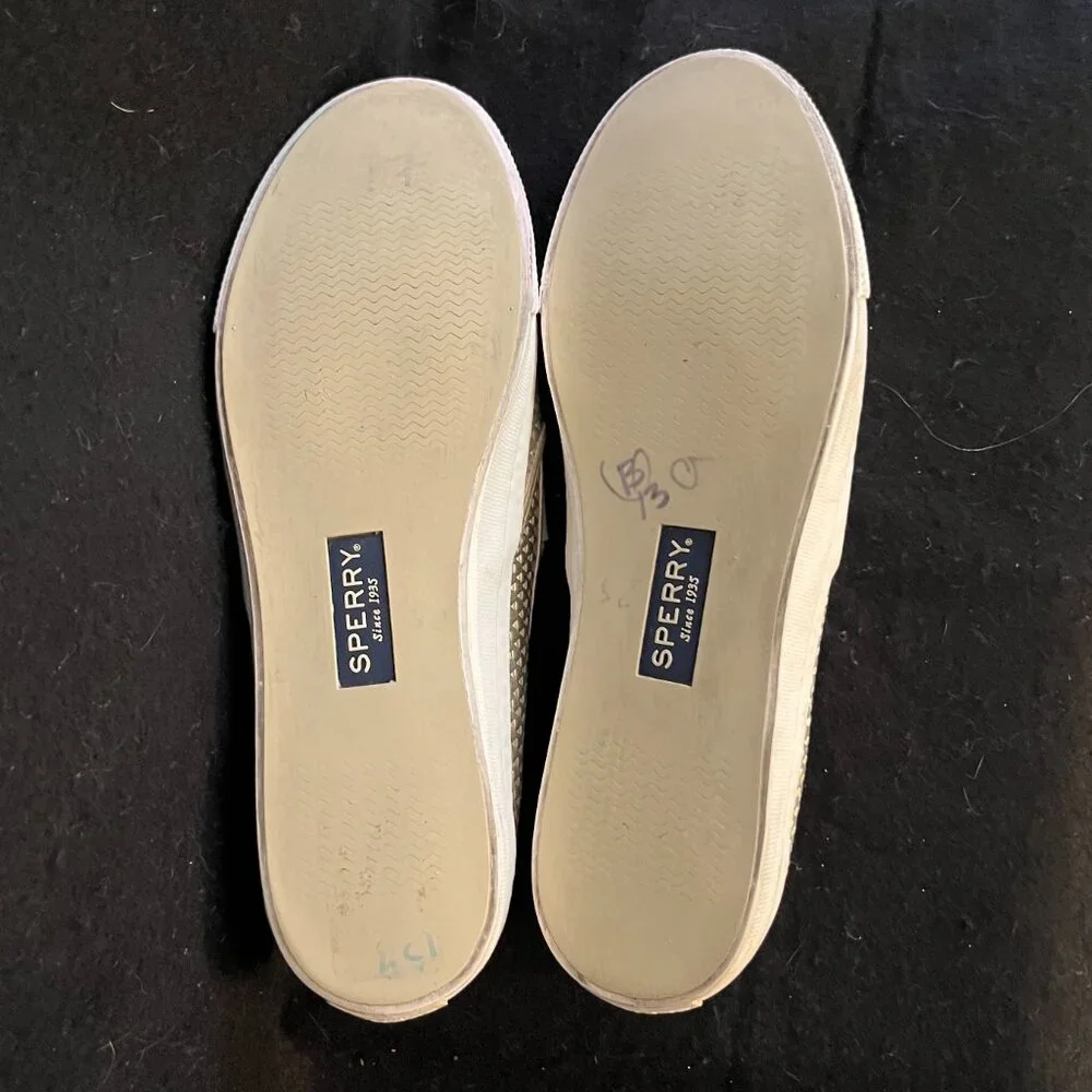 Sperry Women’s Silver-Tone/Platimum Memory Foam Slip-Ons - Picture 4 of 8